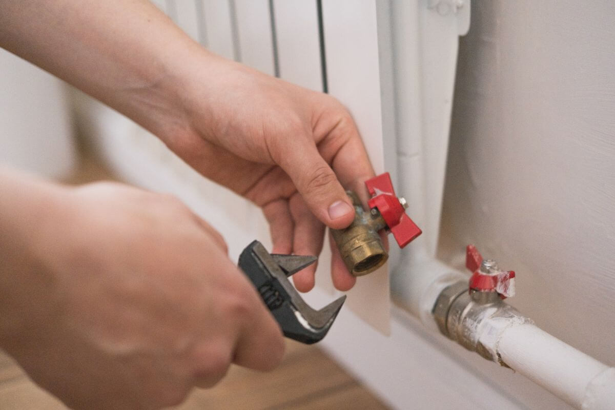 Use appropriate fittings and valves