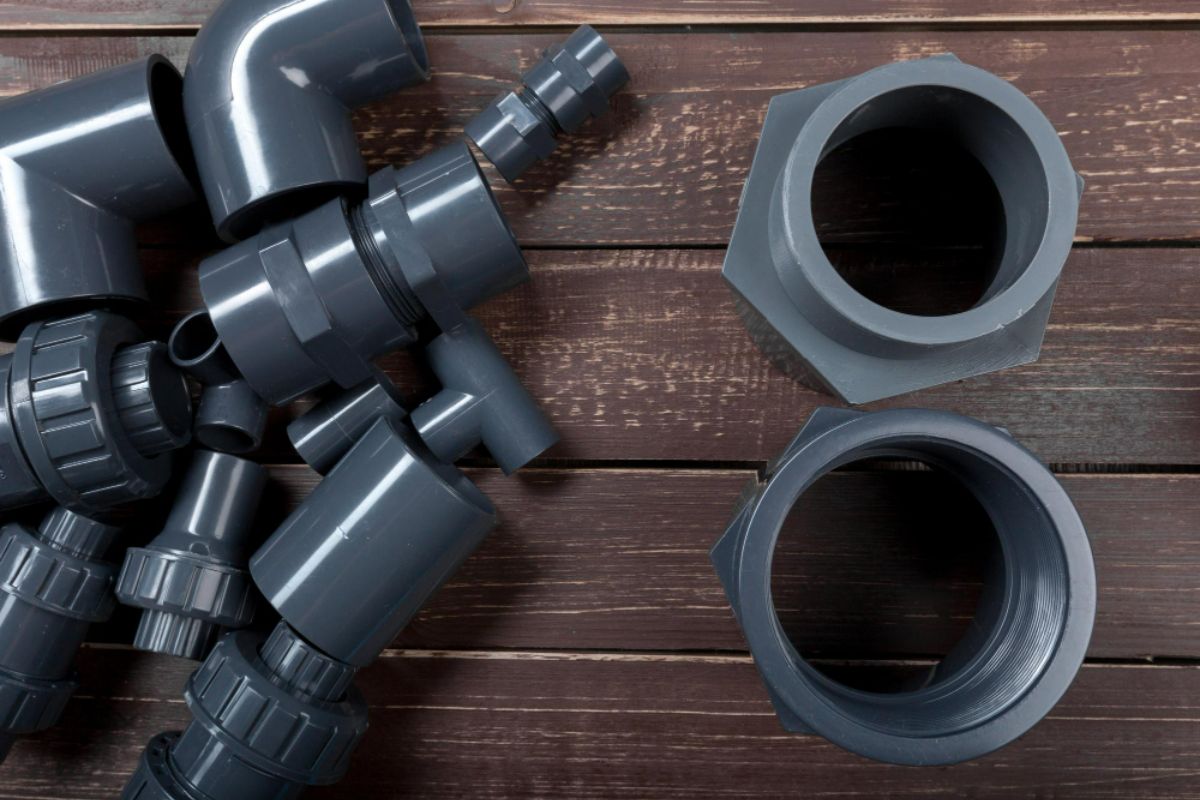 Assemble pipes and fittings